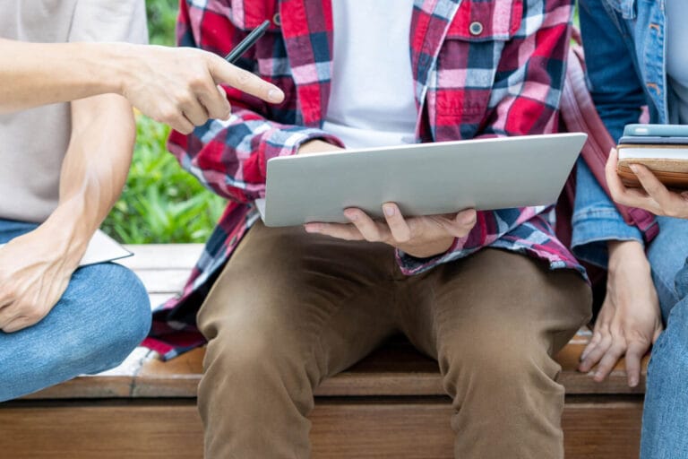 Adventures in Learning: How Studying in the USA Prepares You for a Globalized World